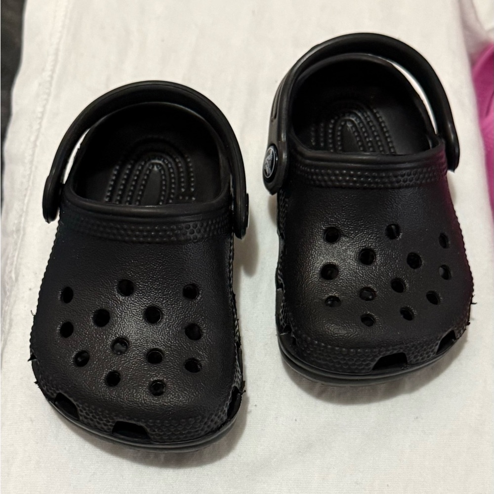 Black Crocs for Infants Size 2/3